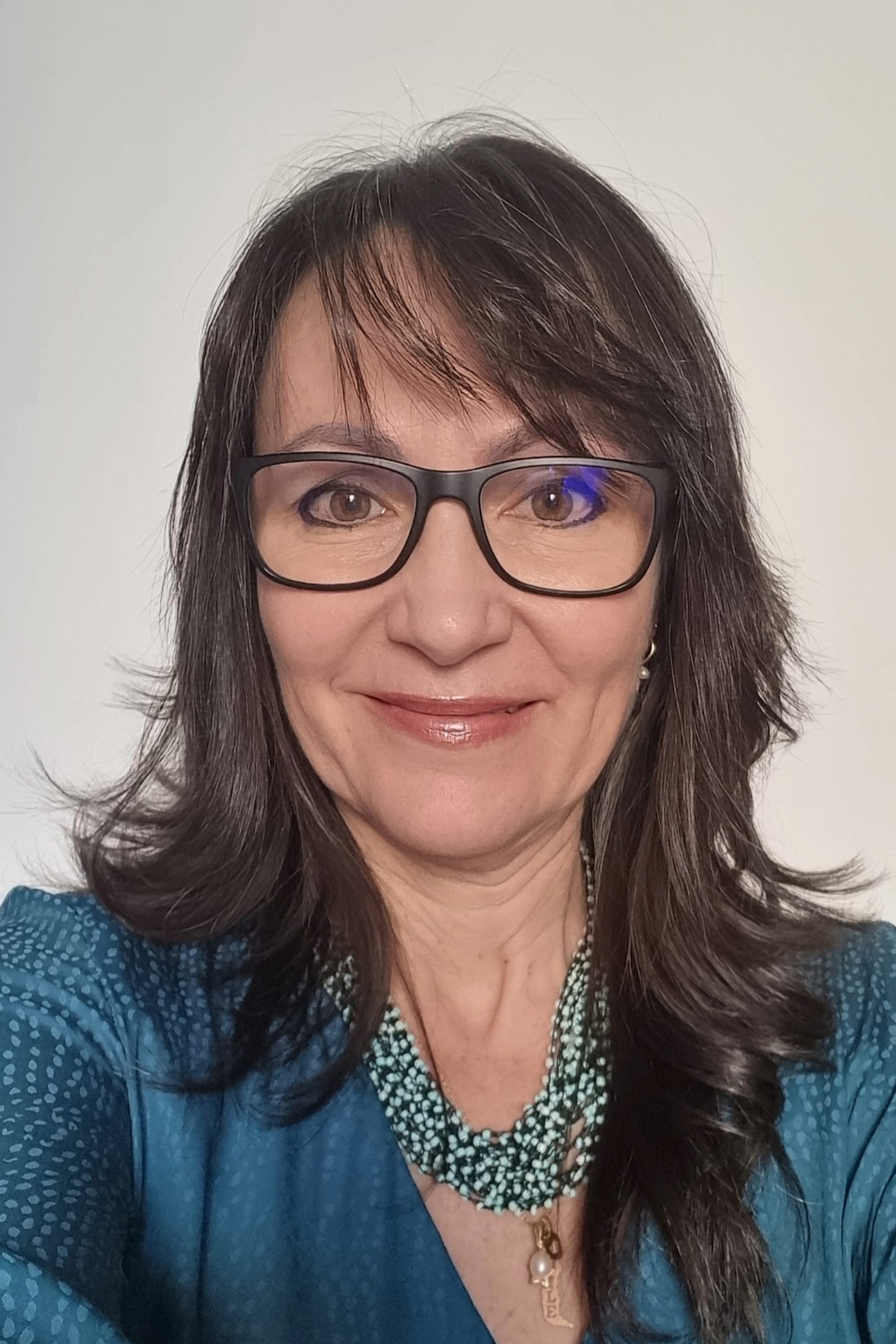 Foto da professora Kyria Finardi