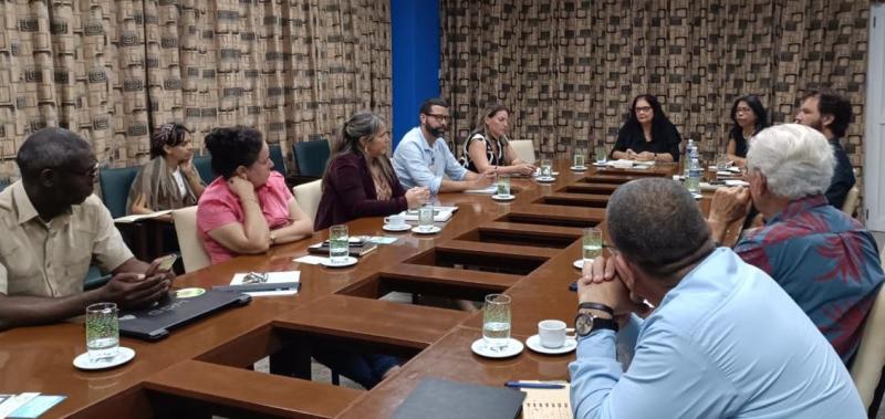 Reunião com a Universidade Agrária de Havana