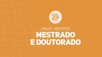 Cartaz em laranja com a frase "vagas abertas mestrado e doutorado" em branco