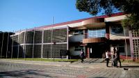 Foto da fachada do Núcleo de Línguas da Ufes