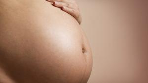 Imagem da barriga de uma mulher grávida