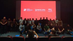 Foto dos representantes das empresas e do Espaço Empreendedor no Cine Metrópolis